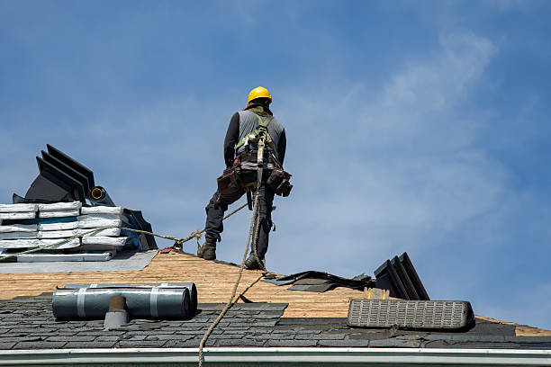 Professional Roofing technician working in Pacific, MO